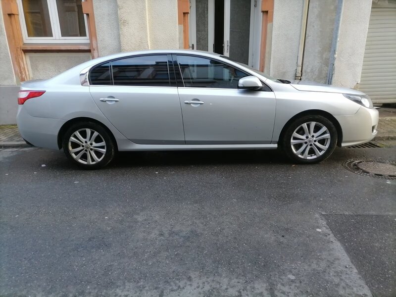 Renault Latitude